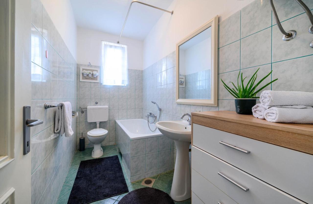 Apartment Malibu Zaboric Exteriör bild