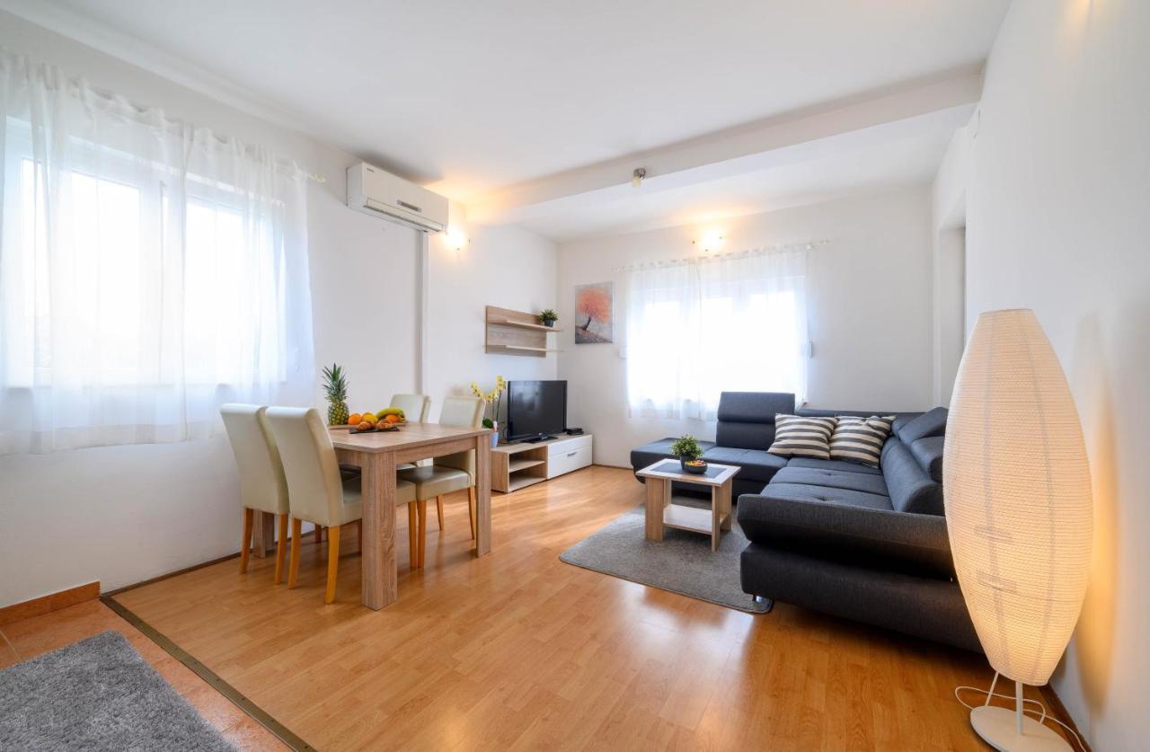 Apartment Malibu Zaboric Exteriör bild